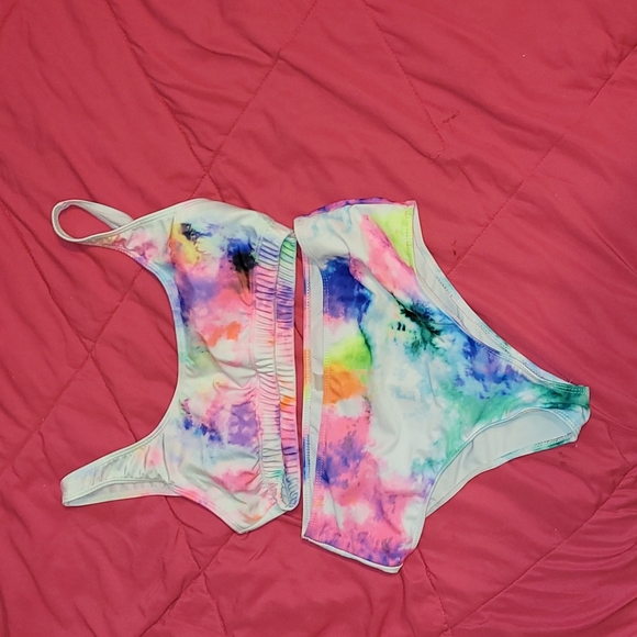 Cute Bikini Bundle - Picture 3 of 3